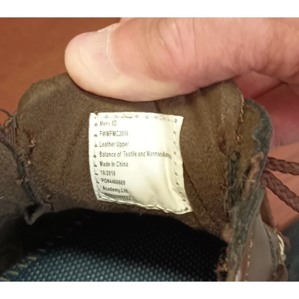 Magellan Outdoors brand boat shoes, Mens Size 8M